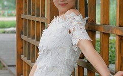 久久精品无码人妻无码AV蜜臀